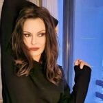 Aydan Şener Instagram – Hayat hep karşınıza koşullar ne olursa olsun sizi incitemeyecek kadar iyi kalpli güzel insanları çıkarsın..Kötülerin cezasını ilahi adalet er geç verecektir zaten..Sevgiyle kalın..🙏💐💕