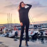 Aydan Şener Instagram - Huzurlu,güzel bir akşam dilerim hepinize..🙏🙋‍♀️🌺💞