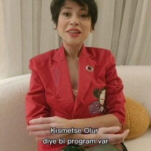 Aydilge Instagram - Bu programı izleyen çok fazla insan var. Çok fazla genç de yarışmacıları rol model görüyor. O yüzden estetikle ile ilgili bu algının da çok normalleşmemesi için naçizane görüşlerimi paylaştım. Lütfen yarışmacılara kötü yorum yapmayalım olur mu🥰  Hepsi gencecik insanlar. Sevgimle...

 #aydilge #kismetseolur