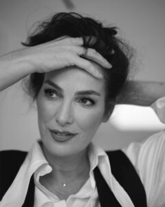 Actress Ayelet Zurer HD Instagram Photos and Wallpapers October 2022