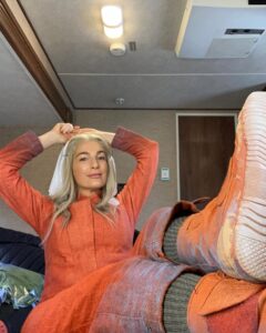 Ayelet Zurer Instagram - The beautiful journey into #MOONHAVEN. Nothing short of a gift.  The new episode will drop Thursday adding new pieces to the puzzle……. 
@amcplus 
#tvshow #scifi #otopia #distopia #drama #streaming #puzzle