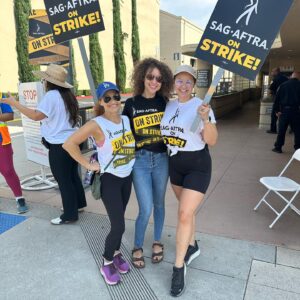 Ayla Kell Instagram - Strike days dump 🪧

@sagaftra