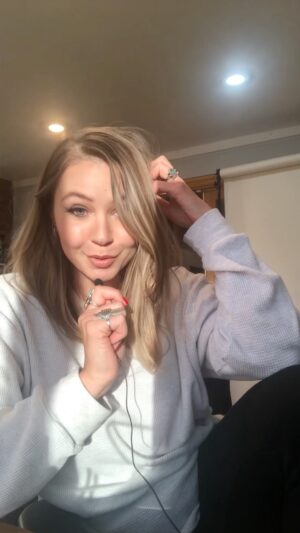 Ayla Kell Instagram - Post it 🖤