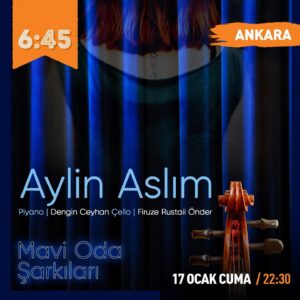 Aylin Aslım Instagram - Bir yol var önümde. Onu seçersem aynı kişi olmayacağım sanki artık. Ormana doğru gitmem lazım, ama oraya giden tek kapı mavi kadifelerle kaplı bir odadan geçiyormuş. O odada her ne olursa, o kapı ona göre bir yere açılıyormuş, bana orman çıkmış. Hep istediğim gibi. Yalnız değilim o odada; sadece en sevdiklerim ve şarkılar var. Onlar uğurluyormuş beni ormana. 
14 Aralık 2019 gecesi bana unutulmaz bir gece yaşattınız, orada olanlar ve kalpleriyle orada olanlar; etkisinden günlerce çıkamadım. Çok şey düşündüm. Beni gittikçe mutsuz eden ve kaçtığım birçok şeyin korkusuyla çıktığım o sahneye en sevdiklerimin gözlerine bakarak çıktım; paha biçilemez buna, biçilemez asla. 20 yıl içinde kenara yazdığım hikâyeler diyeceğim şarkılarımın olabilecek en yalın haliyle oradaydım, en sevdiklerimle. “Acaba dinlerler mi, kendi aralarında konuşurlarsa ne yaparım, telefonlara dalıp giderlerse” gibi sonu gelmez soruları susturdunuz- konserin başından sonuna dek. Hiç unutamayacağım kadar güzel bir seyirciydiniz. Sayenizde #maviodaşarkıları nı devam ettirecek istek ve güce sahibim şu an.  İyi ki varsınız. 💙🕊 Yeni tarihler şimdilik şöyle: 
10 Ocak 2020 Cuma - Sabancı Müzesi İST
17 Ocak 2020 Cuma- 6:45 ANKARA
22 Şubat 2020- The Wall Kadıköy İST
26 Mart 2020 - Babylon İSTANBUL

İlk konserin heyecanıyla teşekkür etmekte geciktiğim, bu aklımdan hiç çıkmayan büyülü fotoyu birkaç yıl önce çeken sevgili @manyetikbant a benim için çok özel bu konser serisinin görsel ilhamı olduğu için kalpten teşekkür ediyorum tekrar. Elbette maharetli elleriyle beni güzelleştiren makyaj için sevgili @fekubra ‘ya ve “hikâyem için tasarlansa bu kadar” uyar elbise için peri kızı @boopalaofficial ‘a da 💙 . Diğer fotolar için ise teşekkürlerim @selinbeskardes , @ilkeraksungar , @caglan_tekil , @sinemdonmez ve @edihim ‘e 🤍🕊