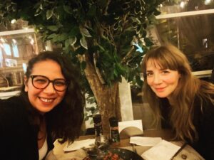 Aylin Aslım Instagram - Kadın kadının yurdudur.💜 @serakadigil 
#throwback