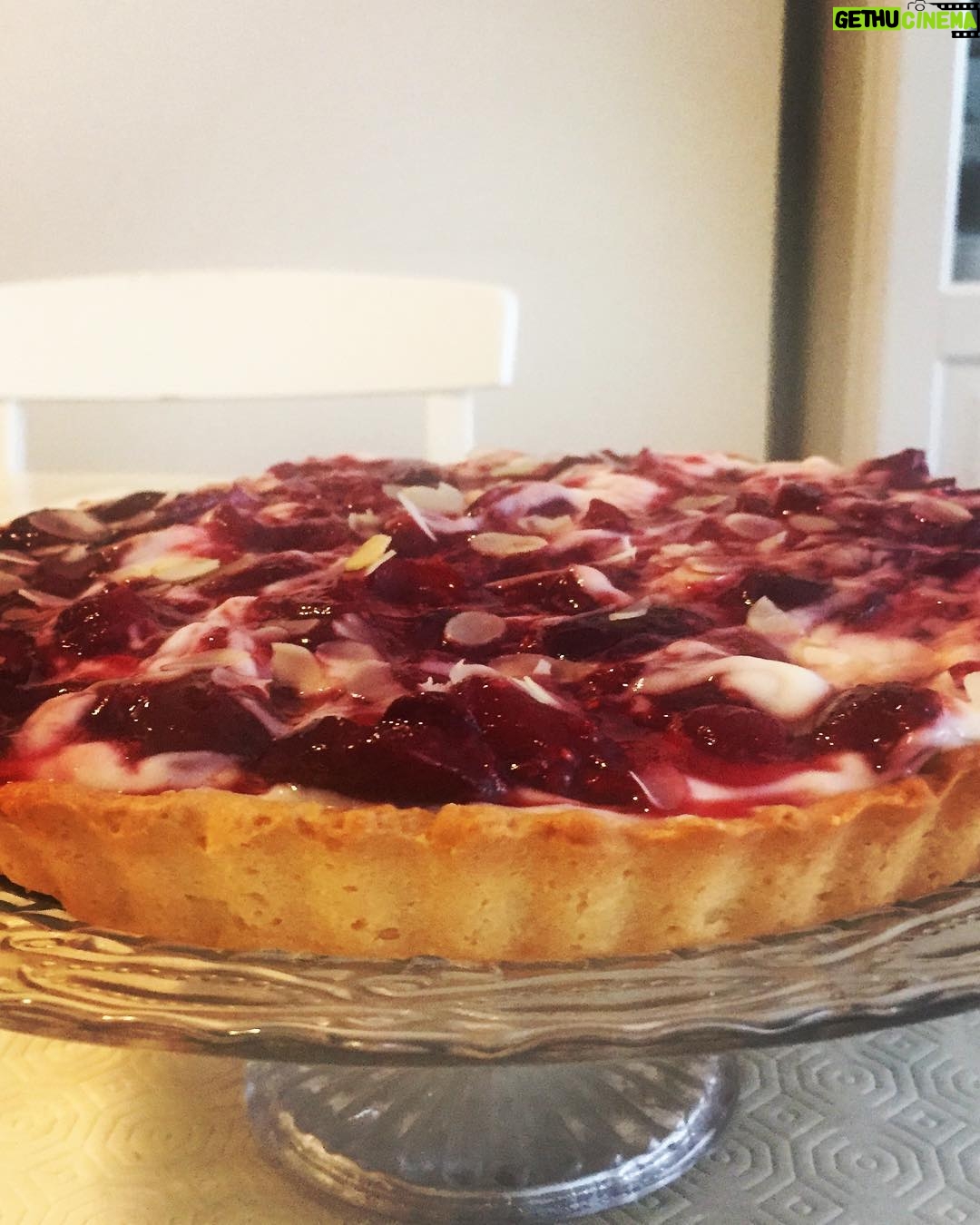 Aylin Kabasakal Instagram - #tart #handmade #tatlı#aylinkabasakalıntarifleri