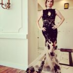 Aylin Kabasakal Instagram - Herzaman yanımda olan @zeynephautecouture ve @bycosar_official a coook teşekkür ederim. 🙏🙏