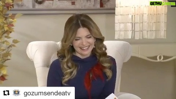 Aylin Kabasakal Instagram - Yeni bölümümüzle Pazar akşamı sizlerleyiz 😂😂😂