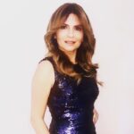 Aylin Kabasakal Instagram - Bütün bakımlarımı yapan sevgili doktorum @drhuseyintirman 'a ve ekibine çoook teşekkür ederim .Elbisem @carmen_tekstill Styling @bycsr_official Makyaj @derya_cagatay Saç @ümit_ozturk_atv 🙏🙏🙏💕💕💐🎈🎈🎈
