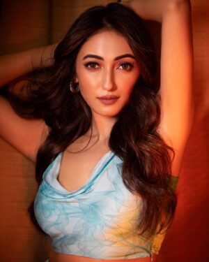 Ayoshi Talukdar Instagram - 🦋✨🦋

@abhinaskarphotography @sahababusona @ginni_love21 @subrata4462 @kasira_official @avai.official