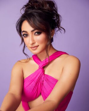 Ayoshi Talukdar Instagram - 🌷✨🌷