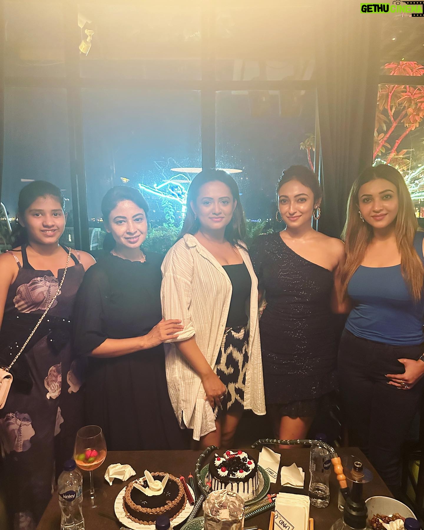 Ayoshi Talukdar - 3 Likes - #birthdaydump 2