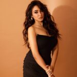 Ayoshi Talukdar Instagram – ✨🖤✨