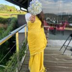 Ayraa Instagram - Okay Last from these set 💛🌼