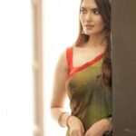 Ayraa Instagram – Channeling my inner rani 🌸💚

Costumes – @ivalinmabia
Photographer – @camerasenthil
Makeup – @pavihairandmakeup
Hair – @artistrybyhari
Shoot Organized by @rrajeshananda
#Ayraa