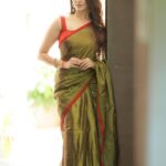Ayraa Instagram – Happy Ganesh Chaturthi to all of you ❤️ 🙏 
Wishing you all abundance of light, love,peace,prosperity and positivity ✨🌸
Costumes – @ivalinmabia
Photographer – @camerasenthil
Makeup – @pavihairandmakeup
Hair – @artistrybyhari
Shoot Organized by @rrajeshananda