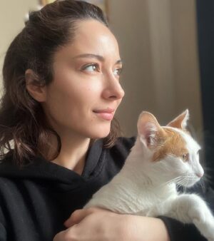 Ayşegül Akdemir Instagram - Var bi hayalimiz be Leyla 🥰
