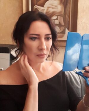 Ayşegül Günay Instagram - #çukurdere #dizi çok yakında...