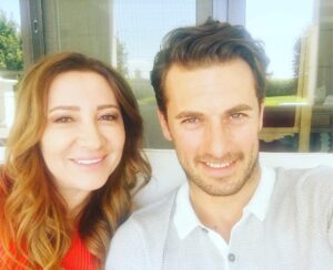 Ayşegül Günay Instagram - #aslavazgecmem bu aksam saat 21.00 de #showtv de. @hakandinckol