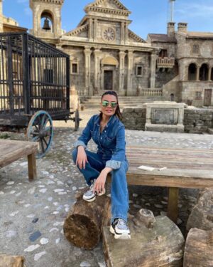Ayşen Gürler Instagram - Büyülü bir şehir 🦋