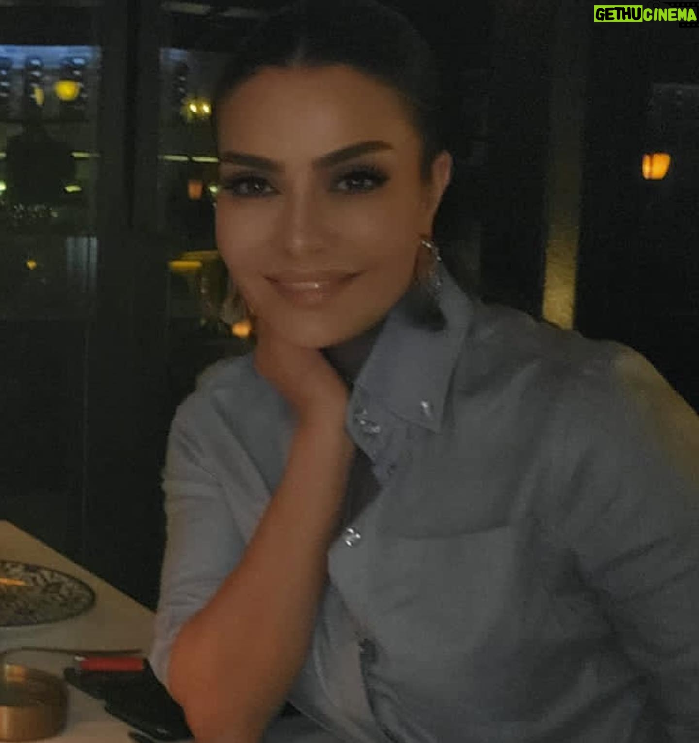 Ayşen Gürler - 3.4K Likes - Hikaye olmasın 👀