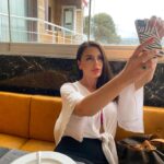 Aysu Baçeoğlu Instagram – Biri sizi sevmiyorsa mutlaka kıskanıldığınız bir özelliğiniz vardır.. 😜