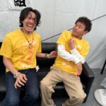 Ayumi Hirodo Instagram - ごぶごぶフェス2日目🔥 この日はボランティアスタッフとして、 @hamachankyuzitsu のSNS広報担当でした🫡 ☝️ こちらのアカウントのプロフィールページからストーリーのハイライト【色んなCEO】で残しているのでぜひ！ ①DA PUMPTOMOさんのインカメでパシャリ✨ ②移動姿がかっこいいので横切る姿を撮りたいのですが、CEOのサービス精神が勝りました ③ゴルフクラブを持っていない充さんと会うのは初めてかも！⛳️ ④清水ちゃんがたくさん私の相手をしてくれましたっ🐰 ⑤カメラロールにこういうショットたくさんあったな〜太輝さん、演技上手いなぁ〜 ⑥浜田さんからゆとり世代として怒られる同期の2人。なお反省はしない。 ⑦撮り終わってから太輝さんが、「このスリーショットこの世で1番いらんやろ」ってど正論かまされた ⑧お茶目なCEOもたくさんありました☺️ ⑨人間の背中がかっこいいってこれほど思った瞬間はありませんでした。 #フェスの余韻