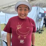 Ayumi Hirodo Instagram – ごぶごふフェス1日目🍗
この日はひたすらフェスを堪能しました🙋‍♀️
楽しくて疲れるのを忘れるとはこのこと！
本物じゃないから肩組める🤭
（本来は突っ込まれるパネルであって肩を組むものではないです）
本人がこの写真見てませんように🤭

AIシールもテンション上がるものです
みんな笑顔☺️
暑かったけれど、これから夏に向けて炎天下取材の予行演習ができました⚾️

2日目の投稿へ続く。

#フェスの余韻
#人生初フェス