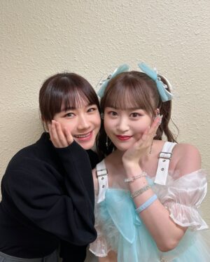 Ayumi Ishida Instagram - きそ、卒業おめでとう🩵
 
 
 

 
現場で待ってる...ね？
 

#つばきファクトリーのアイドルの新沼希空
#全部が詰まっているようでかっこよかったです
#お疲れさま #🩵🪽
#モーニング娘24
#morningmusume24
#新沼希空
#石田亜佑美