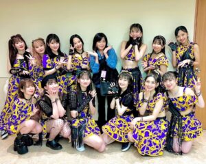 Ayumi Ishida Instagram - 🍀
 
 
2024.5.27  日本武道館
 
 
卒業発表もしたからーって、
10期3人とも見守りに来てくれた🐣🐣🐣🐣
 
先輩方からも同期からも、
楽しかった！！って、
たくさん言っていただけました💛🩷❤️‪🧡‬‪💛

飯田圭織さんも声をかけてくださり、
市井紗耶香さんも卒業に触れてくださいました🪽
 
小湊美和さんとは、
またお話させていただく約束をした！

友達の友達は友達！って感覚で、
勝手に近い存在だと思っている柏木ひなたさん
応援のお言葉ありがとうございます..✨
 
久しぶりにお会いできた美山加恋さーん！
お隣行きたかったから行った🫶🏻
このタイミングで見ていただけて嬉しい..
 
マユリカさん、
Wake-up Call～目覚めるとき～ 今回も歌ったけど、
どうでしたか！他にも好きな曲ありましたか！
とか聞きたかったです(？)笑
 
ぼる塾の田辺さん、はるかさん、
まりあがまぁねーって言ったとき私も大沸きでした🫶🏻
函館..行かれてましたね..！ってお伝えした..🫶🏻

初めてライブに来ていただけた岡本夏美さん！
お褒めの言葉を、感想を、投稿してくださってて、
すごくすごく嬉しい..🩵
 
まりあからたくさんかわいいお話伺ってます、
水田さん🤍しゅうこさん
なんだか私もお会いできて感激..
 
友達の友達は友達の感覚がここでも生まれる、
でか美ちゃんさん！そして、サツマカワRPGさん
お2人揃ってるとこ見られた〜🫶🏻かわいい〜🫶🏻
 
 
 
#日本武道館
#モーニング娘24
#morningmusume24
#石田亜佑美