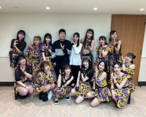 Ayumi Ishida Instagram - 🍀
 
 
2024.5.27  日本武道館
 
 
卒業発表もしたからーって、
10期3人とも見守りに来てくれた🐣🐣🐣🐣
 
先輩方からも同期からも、
楽しかった！！って、
たくさん言っていただけました💛🩷❤️‪🧡‬‪💛

飯田圭織さんも声をかけてくださり、
市井紗耶香さんも卒業に触れてくださいました🪽
 
小湊美和さんとは、
またお話させていただく約束をした！

友達の友達は友達！って感覚で、
勝手に近い存在だと思っている柏木ひなたさん
応援のお言葉ありがとうございます..✨
 
久しぶりにお会いできた美山加恋さーん！
お隣行きたかったから行った🫶🏻
このタイミングで見ていただけて嬉しい..
 
マユリカさん、
Wake-up Call～目覚めるとき～ 今回も歌ったけど、
どうでしたか！他にも好きな曲ありましたか！
とか聞きたかったです(？)笑
 
ぼる塾の田辺さん、はるかさん、
まりあがまぁねーって言ったとき私も大沸きでした🫶🏻
函館..行かれてましたね..！ってお伝えした..🫶🏻

初めてライブに来ていただけた岡本夏美さん！
お褒めの言葉を、感想を、投稿してくださってて、
すごくすごく嬉しい..🩵
 
まりあからたくさんかわいいお話伺ってます、
水田さん🤍しゅうこさん
なんだか私もお会いできて感激..
 
友達の友達は友達の感覚がここでも生まれる、
でか美ちゃんさん！そして、サツマカワRPGさん
お2人揃ってるとこ見られた〜🫶🏻かわいい〜🫶🏻
 
 
 
#日本武道館
#モーニング娘24
#morningmusume24
#石田亜佑美