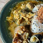 Ayumi Ishida Instagram – 3 FLAVOR CURRY
 
 
@3flavorcurry 
🐓鶏出汁塩麹チキンカレー
🫘厚揚げの麻辣キーマカレー
🍙ひじきの和出汁ご飯
 
宮城で食べたスパイスカレー😋🤍
 
 
食べたあとすぐに残した自分のメモ、
基本的においしいという言葉を使うのに、
ご飯に対してだけうまいって書いてて、
本当にうまかったんだね 笑
しっかり感想だからそのまま載せる✍🏻
(山椒じゃなくて花椒でした)
 
 
 
#宮城 #スパイスカレー
#地元自慢
#🍙 
#3flavorcurry
#モーニング娘24
#morningmusume24
#石田亜佑美
#石田の食レポ
