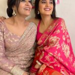 Ayushi Khurana Instagram – Leke pehla pehla pyaar ❣️