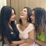 Ayushi Khurana Instagram - 🏡❤️