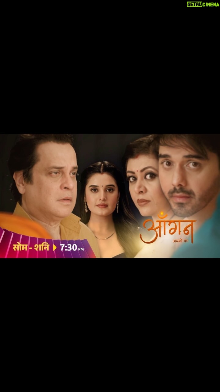Ayushi Khurana Instagram - Kya Pallavi ki himmat hara paayegi Pappi Mehra ke bure iraadon ko? Jaanne ke liye dekhiye Aangan Aapno ka, Mon-Sat, shaam 7:30 baje only on Sony SAB! #Aangan #NotLeavingMyAangan #SonySAB #AanganOnSonySAB
