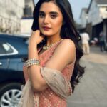 Ayushi Khurana Instagram - Chasing the quiet moments in a noisy world.