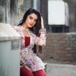 Ayushi Khurana Instagram - The rest is confetti 🥀 📸 @psycameraman