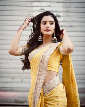 Ayushi Khurana Instagram - Protect your peace 💛