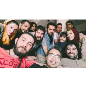 Azade Mehdizade Instagram - پشت صحنه فیلم سینمایی خورشید نیمه شب 
تهیه کننده شهاب حسینی
کارگردان شبیر شیرازی 
بازیگران آرمان درویش سنبل اعظمی آزاده مهدیزاده سیدعلی سجادی سمانه اسماعیلی و آقا شهاب حسینی با حضور رضا یزدانی
@samrand.maroofi
@seyed_ali_sajadi 
@samanehesmaeilii 
@monem_kasirloo 
@eli.yaghoubii 
عکس از منعم کثیرلو
