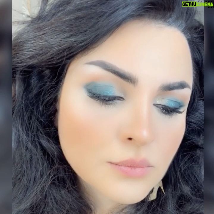 Azadeh Porbaha - 1K Likes - Arab Make up & hair style
Music: @saadlamjarred1 💫😍
💫با این وضعی که اینستا راه انداخته
ببینم چه میکنیداااااا همراهان همیشگی 🦋😍
لایک و سیو و اشتراک و ……. هر چی در توانتونه 😉🙏💄🌹
💄💄💄💄💄💄
@azade_makeupartist83
💄💄💄💄💄💄
#azade_makeupartist83#makeup#maccosmetics#arabmusic#arabmakeup#beautybloggers#accessories#hairstyles#arabfashion#trend2021#kryolan#hudabeauty#saadlamjarred#saadlamjarred1#saadlamjarredfans#trend2022#dubai#luxurystyle
💄💄💄💄💄💄
#میکاپ_صورت#میکاپ_عروس#عربی#کلیپ#ویدئو_آموزشی#شنیون_مو#بیوتی_بلاگر#بلاگر_ایرانی#سعدالمجرد#سعدالمجرد_معلم#گریم_عروس