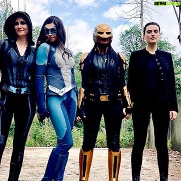 Azie Tesfai Instagram - Cheers to a new (and WILD ) episode of @millionlittlethingsabc , the winter finale is TONIGHT (and some extra #Supergirl bts) photo dump 💥