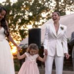 Azie Tesfai Instagram - Just released! New promo stills! @warnerbrostv TWO hour series finale this Tuesday. It’s all happening! 👰🏾‍♀️🦸🏾‍♀️😳❤️