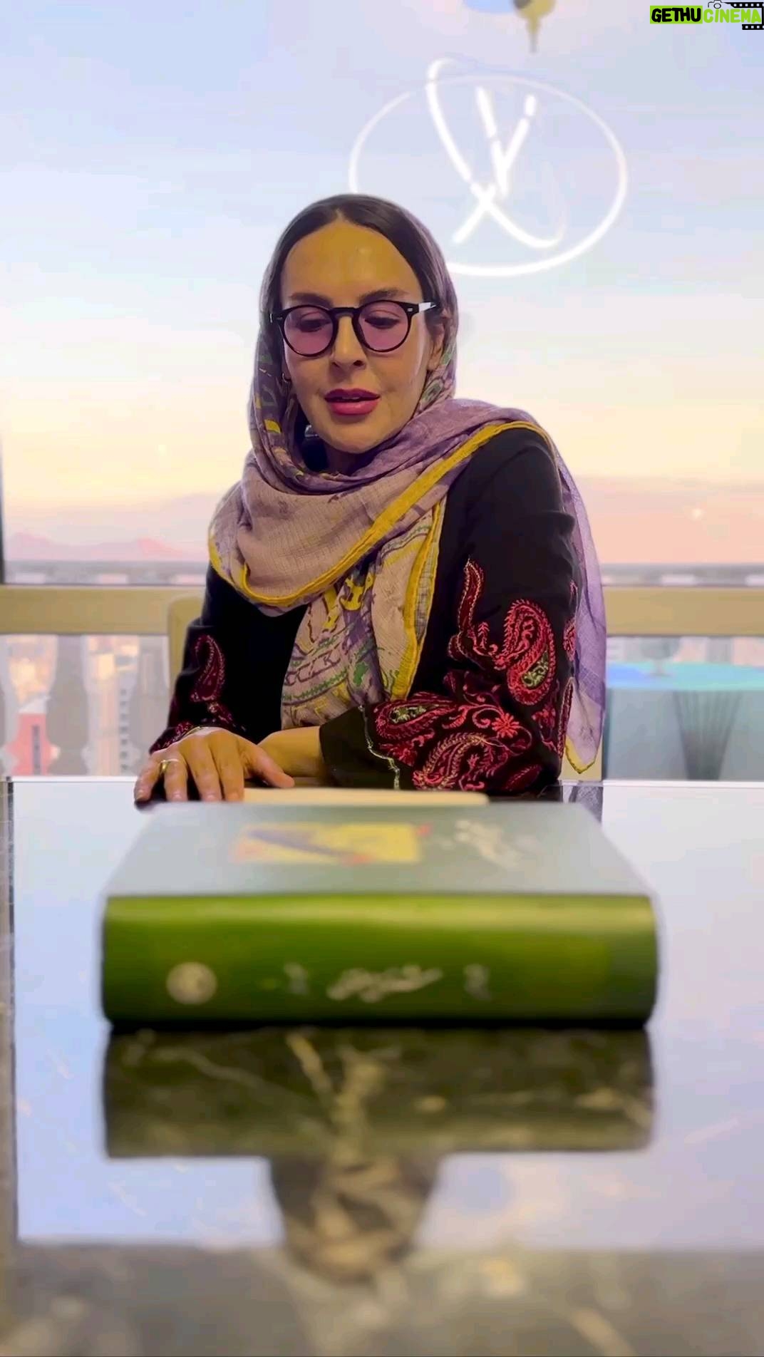 Azita Torkashvand - 11.1K Likes - #آزیتا_ترکاشوند
#شعر_خوب_بخوانیم
#شعر_خوانی
#شعر