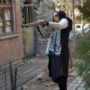 Azita Torkashvand Instagram - نه زهر جنگل و هر بیشه غضنفر خیزد
نه زهر آنش سوزنده سمندر خیزد.
