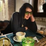 Azita Torkashvand Instagram - لطیف باش اجازه نده این دنیا دلت را خشن کند نگذار درد در وجودت نفرت ایجاد کند اجازه نده تلخی زندگی شیرینی وجودت را برباید. #آزیتا_ترکاشوند