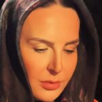 Azita Torkashvand Instagram - یادش به خیر کودکی دوران کودکی تنها ناراحتی و دلواپسی این بود که امسال من در کلاس آ افتادم و دوستم به کلاس ب رفت و دیگر در یک کلاس نیستیم. و در این سن فهمیدم از لحظه لحظه ی زندگیت لذت ببر و بدون شاید خیلی از چیزهای که نگرانش هستیم انقدرم جدی نیست و هر مسئله ای رو بزرگ نکنیم برای خودمون یاد گرفتم که با انگیزه و امید برای هدفم تلاش کنم و زندگی رو زندگی کنم ،هر روز یک نعمت بزرگه و لطف الهی ایست که نفس میکشی و فرصت داری بسازی آرزوهای زیبات رو هر چند مشکل باشه👌 (#خاطرات_کودکی #آرامش_مهمان_هميشگى_قلب_مهربونتون🐬🎣🐬🎣🐬🎣🐬🎣🐬🎣🐬🎣 #آزیتا_ترکاشوند
