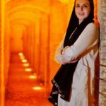 Azita Torkashvand Instagram - قابی از اصفهان #زاینده_رود #اصفهانگردی #سفر #ایرانگردی #آرامش_مهمان_هميشگى_قلب_مهربونتون🐬🎣🐬🎣🐬🎣🐬🎣🐬🎣🐬🎣 #آزیتا_ترکاشوند #معماری_ایرانی