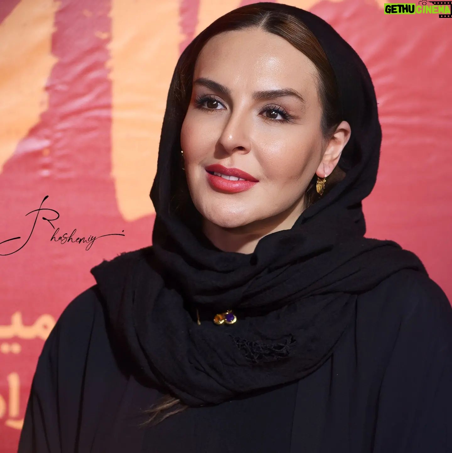 Azita Torkashvand - 4.7K Likes - خدایا تنها تو را می پرستم و تنها از تو یاری می جویم.
#آرامش_مهمان_هميشگى_قلب_مهربونتون🐬🎣🐬🎣🐬🎣🐬🎣🐬🎣🐬🎣
سپاس از ثبت این لحظه بانو :رها هاشمی@raaha_hashemiy
#آرامش_الهی
#تسلیم_الهی
#آگاهی
#نیایش
#شادی
#سبک_زندگی
#عشق_ورزی
#آزیتا_ترکاشوند