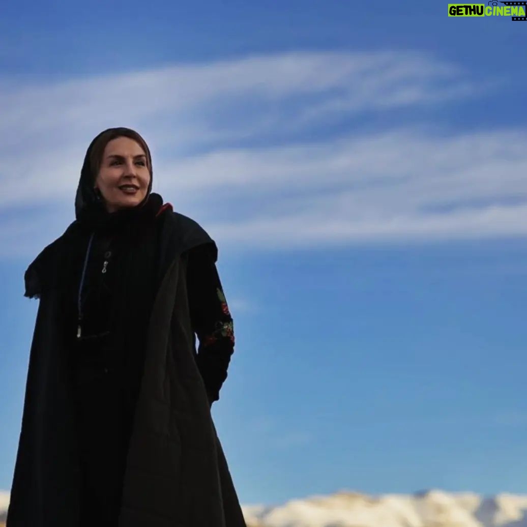 Azita Torkashvand - 5.6K Likes - گفتنی ها را نهادم در حریری از سکوت آنچه باید بگویم در واژه ها نمی گنجد.
#آرامش_مهمان_هميشگى_قلب_مهربونتون🐬🎣🐬🎣🐬🎣🐬🎣🐬🎣🐬🎣
#آگاهی_معنوی
#آرامش_الهی
#خدایا_دوستت_دارم_عاشقانه_آگاهانه
#آزیتا_ترکاشوند