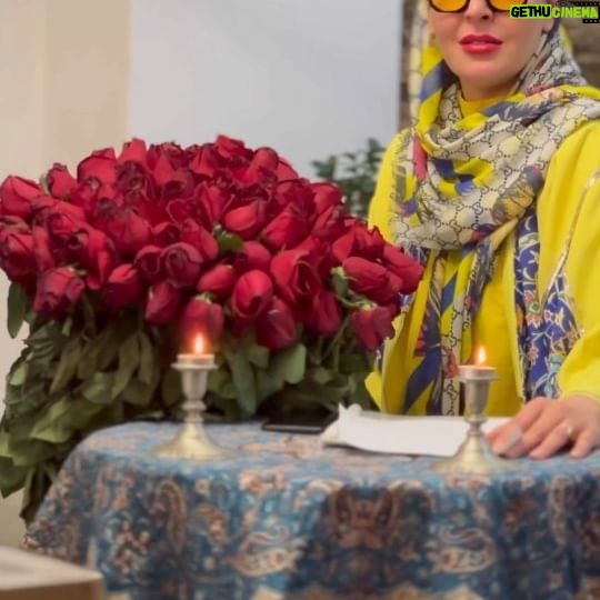 Azita Torkashvand - 11.3K Likes - ای که با سلسه ی زلف دراز آمده ای.
💜💜💜💜
من هر شعری را با زبان جان خودم می خوانم.
#شعر_خوب_بخوانیم
#حافظ_شیرازی
#شعر_خوانی
#شعر
#هنرمندان_ایرانی
#هنرپیشه_ایرانی
#بازیگران_زن
#آزیتا_ترکاشوند